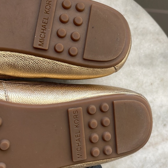 Gold Michael kors loafers moccasins - Picture 3 of 6